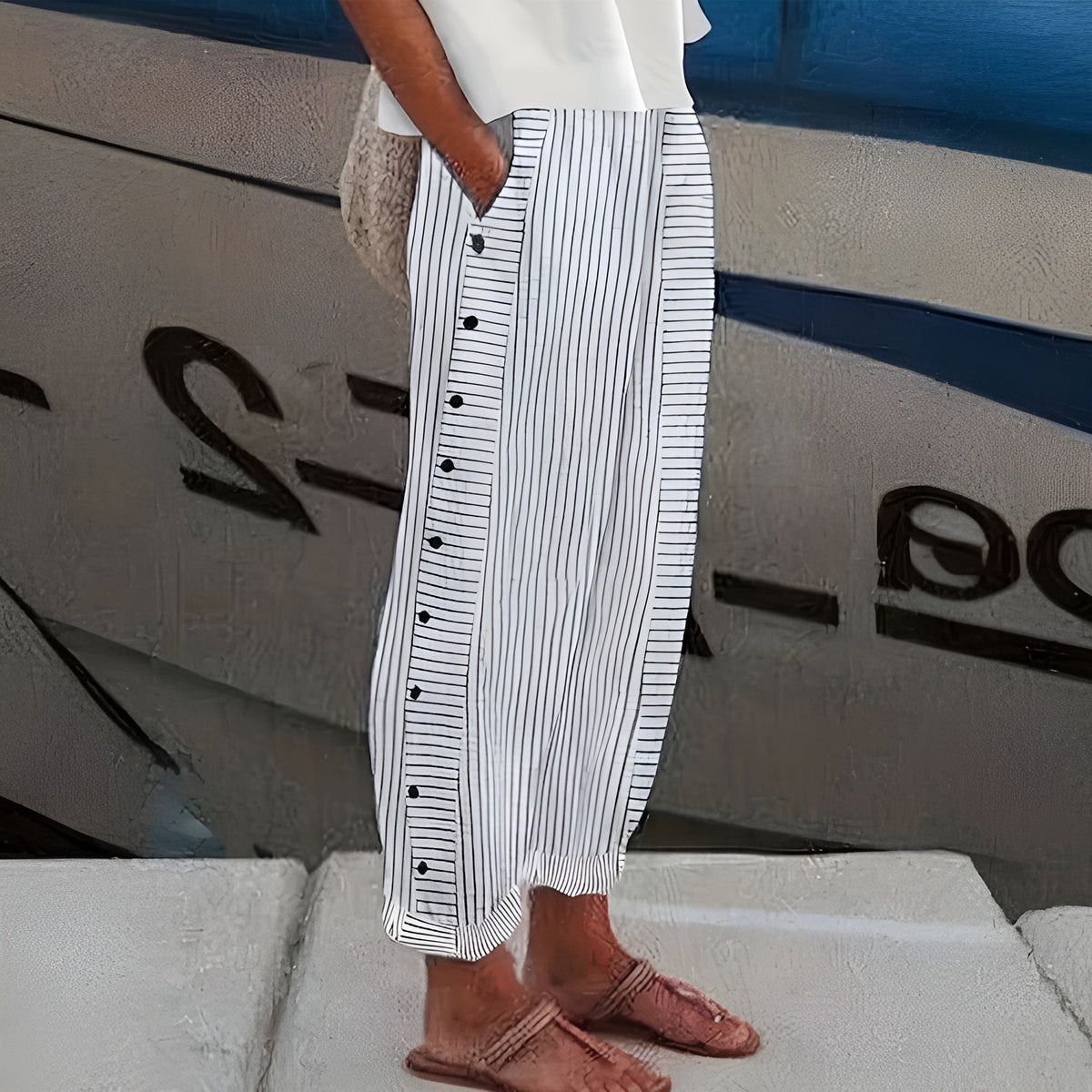 Bella - Women's Comfortable Trousers with Side Pockets