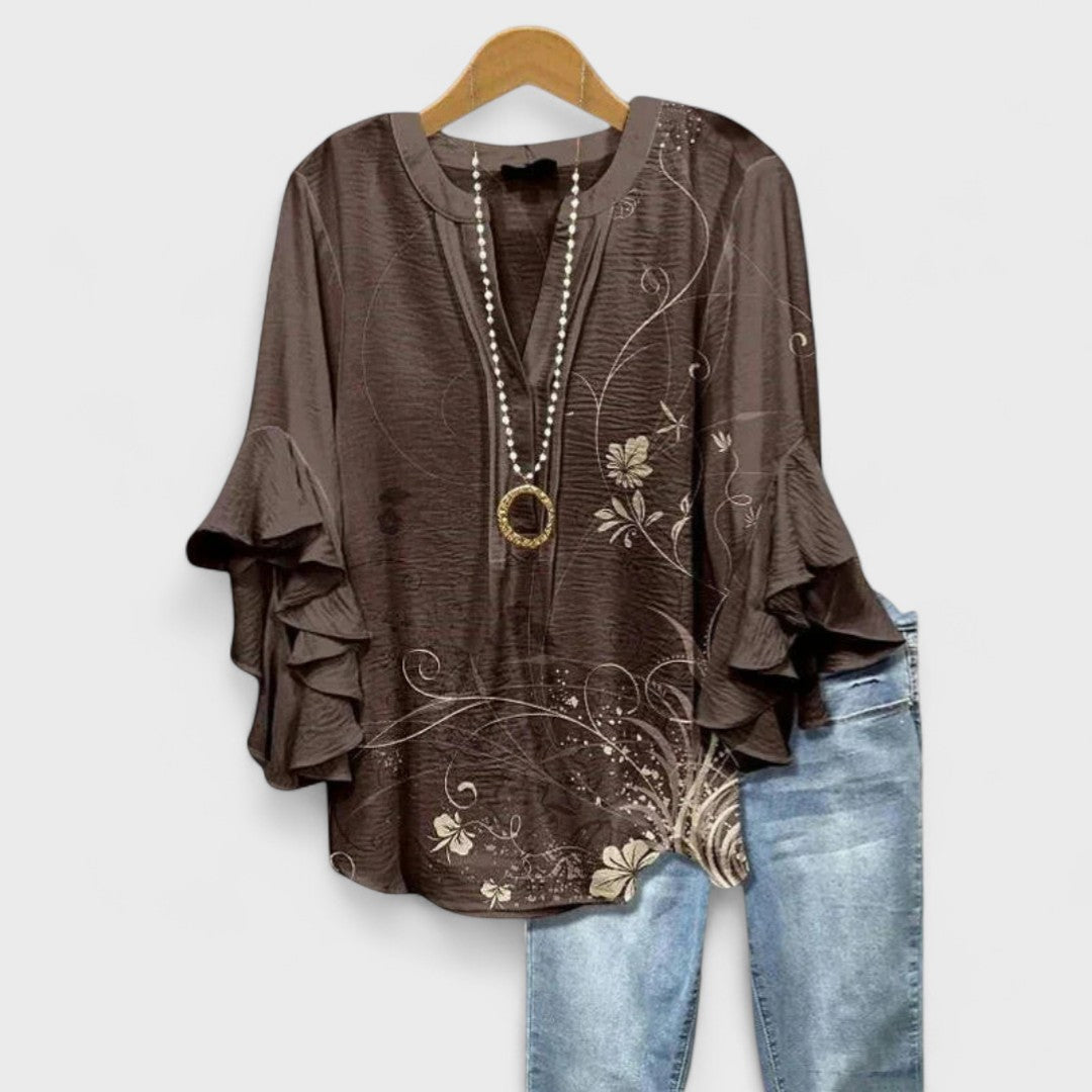 Blanche - Women's Lightweight Blouse with a Neat Finish