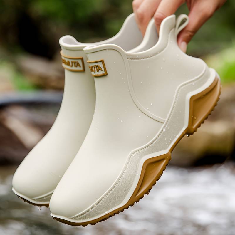 Patience - Women's Winter Boots with a Buckle Strap
