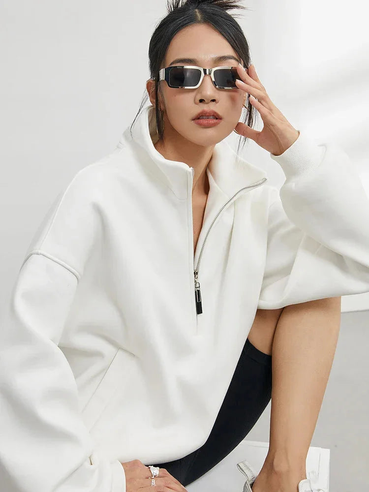 Laura - Women's oversized half-zip white cotton hoodie - photo 1