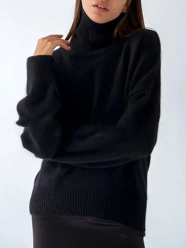 Zelda - Women's comfortable long-sleeved turtleneck sweater - photo 8