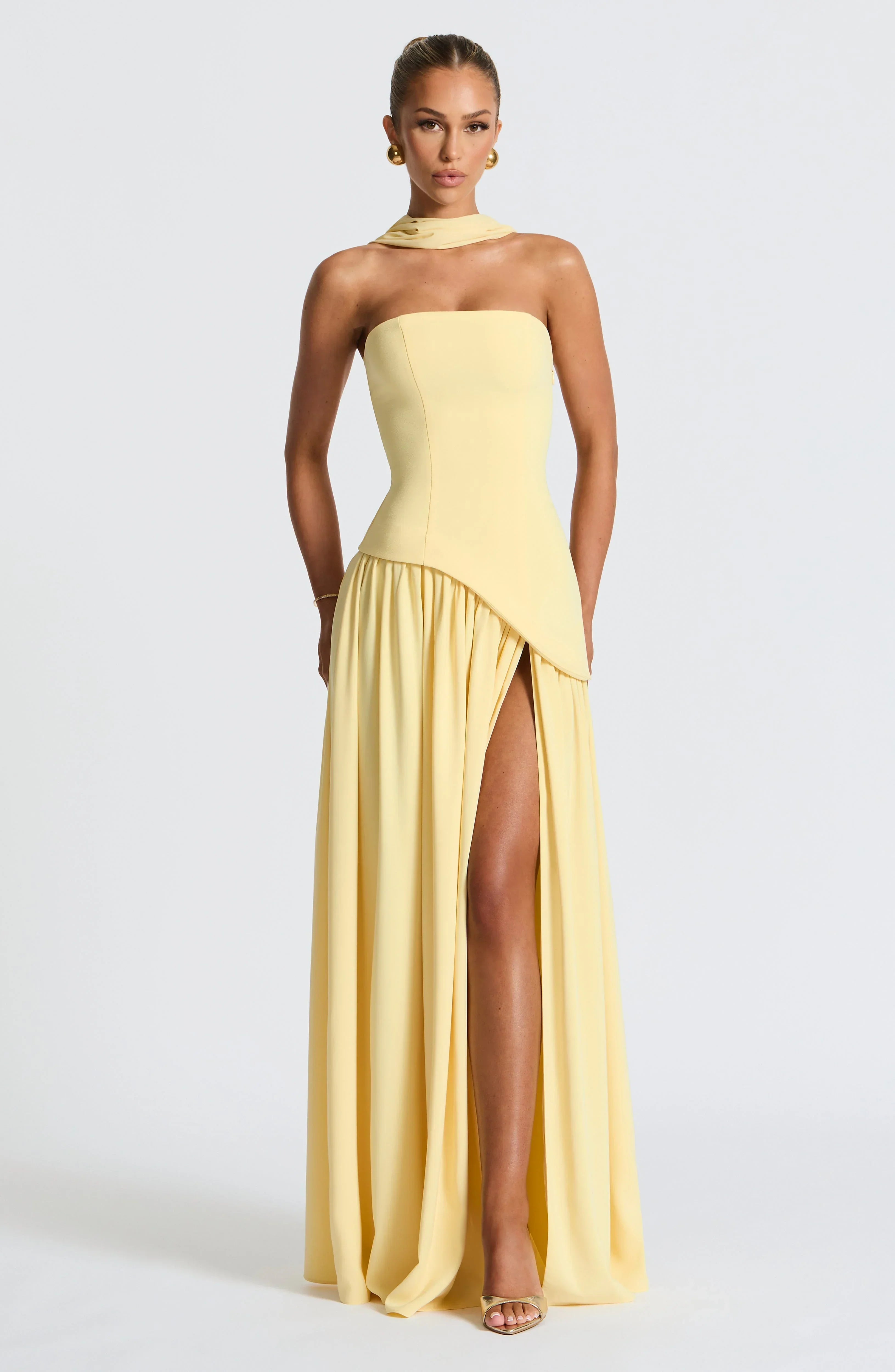 Bianca - Long strapless corset dress with scarf detail and high slit - photo 2