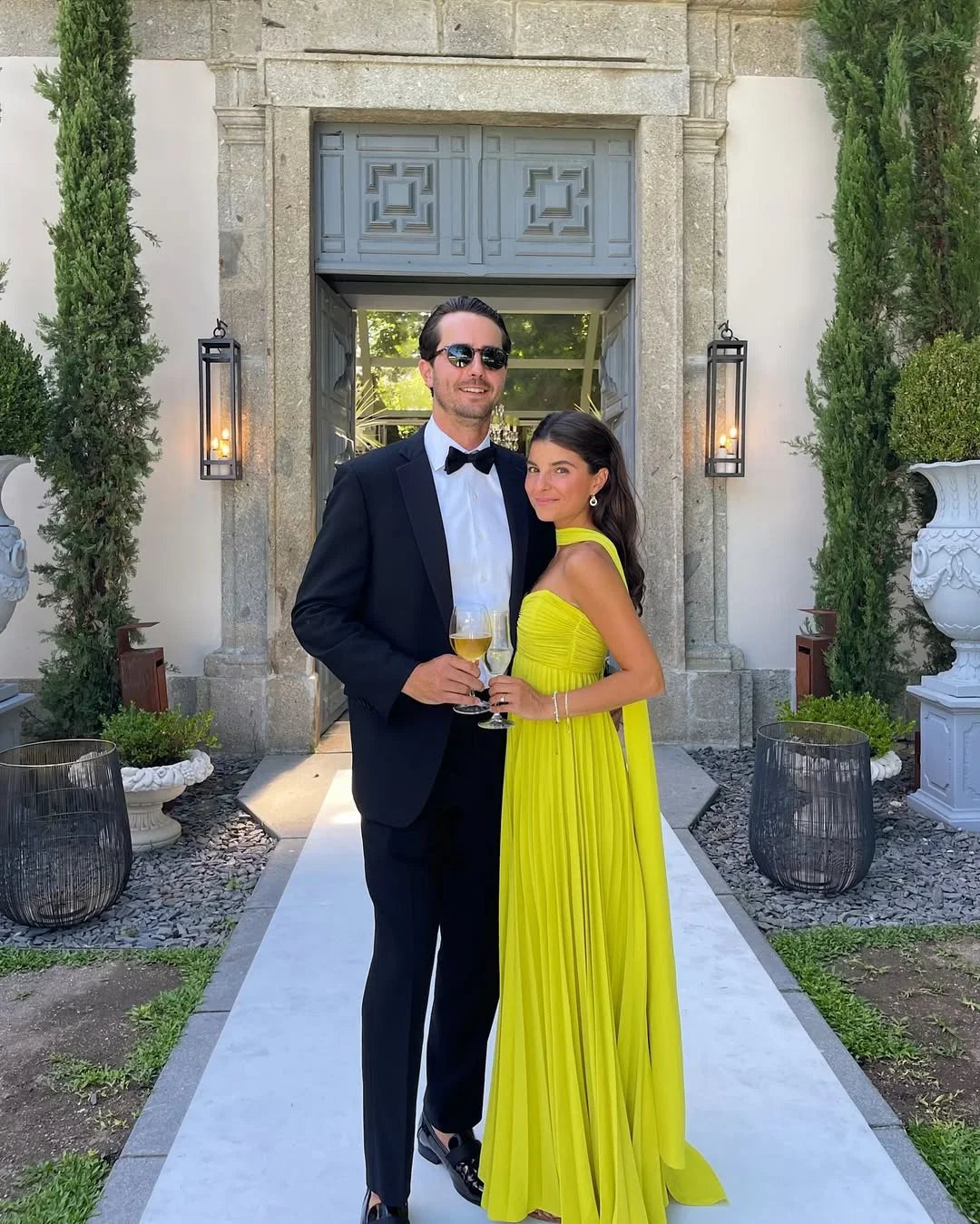 Women's yellow pleated Maxi dress - photo 4