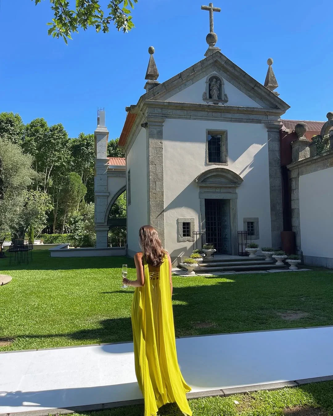Women's yellow pleated Maxi dress - photo 3