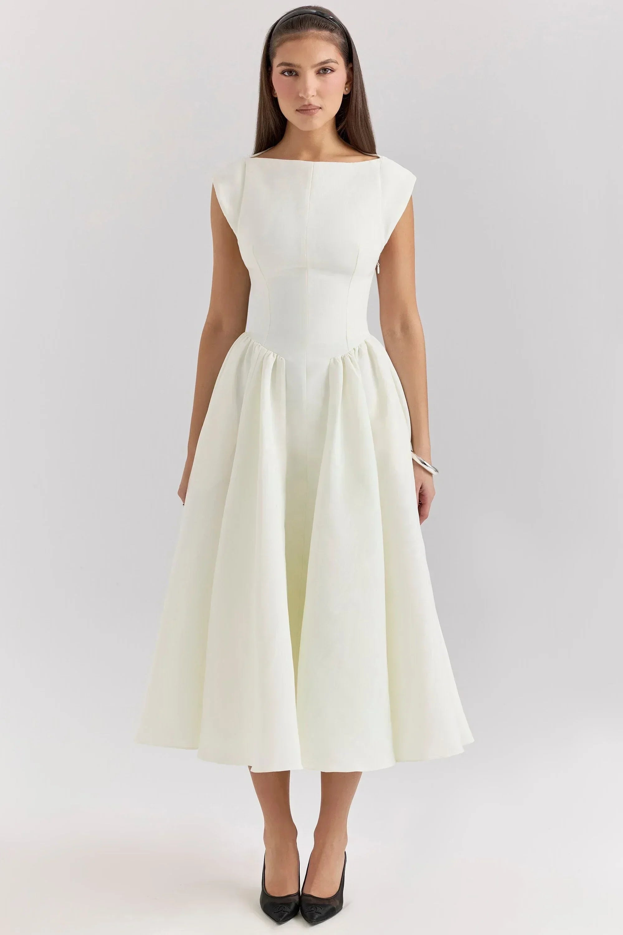 Selena - Women's Loose-fitting midi dress with short sleeves and a round neck for evening wear - photo 2