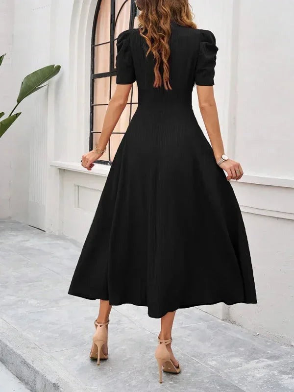 Phoebe - Women's Midi Dress with V-Neck and Puff Sleeves