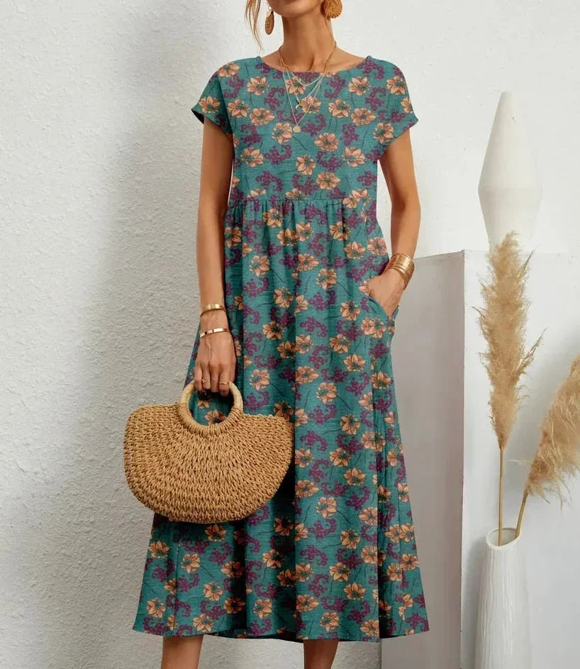 Patricia - Women's midi dress in floral print cotton with pockets - photo 2