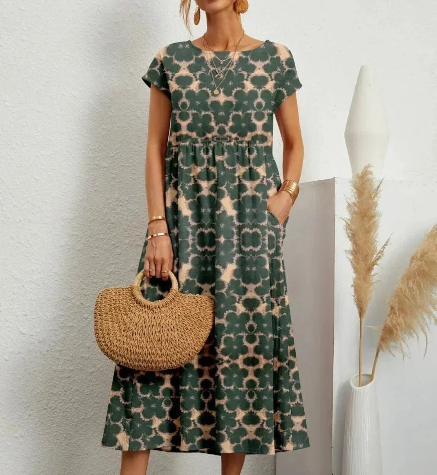 Patricia - Women's midi dress in floral print cotton with pockets - photo 3