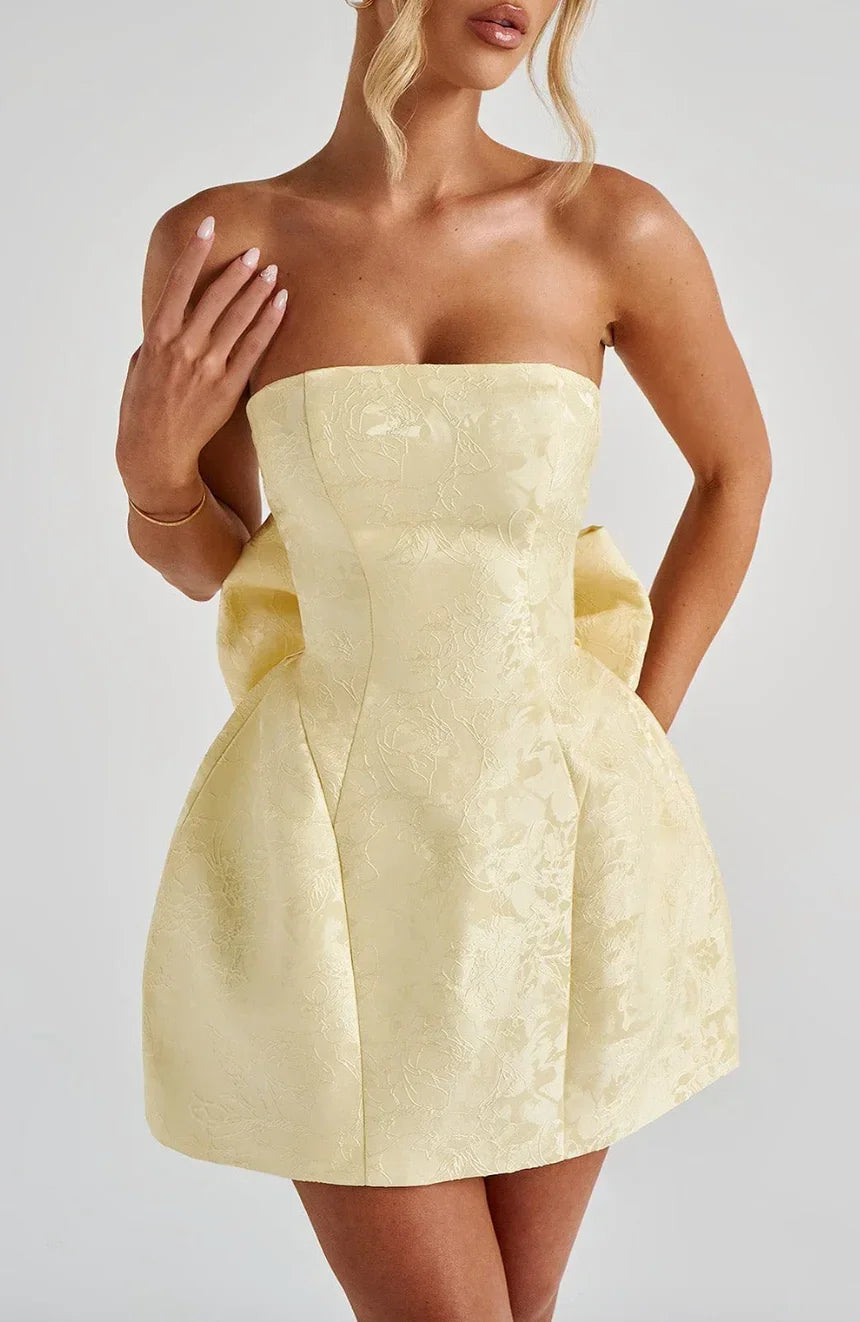 Emilia - Rochie scurtă din jacquard, fără bretele, cu spatele gol, pentru femei