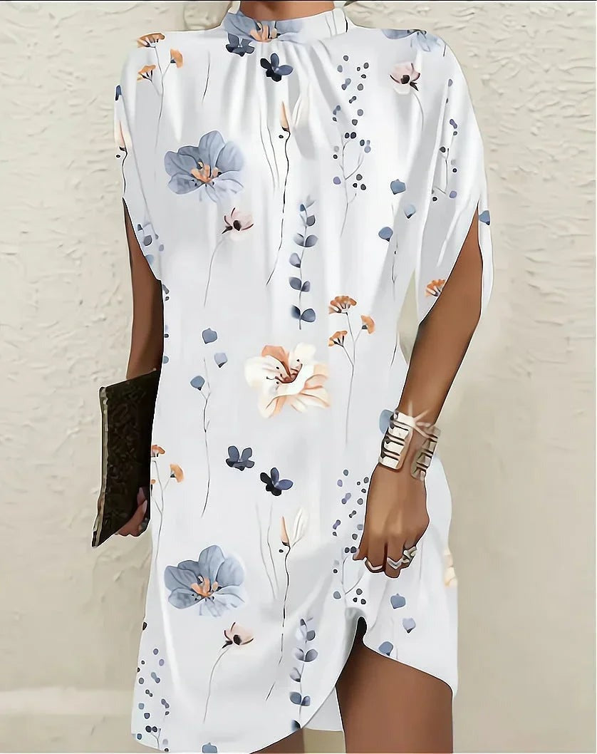 Hazel - Women's short evening dress with batwing sleeves and pleated collar - photo 12
