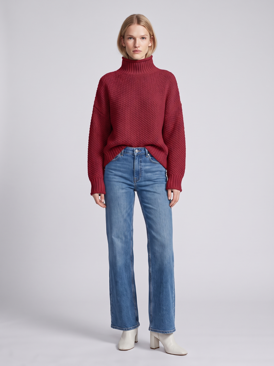 Rosalie - Women's Knitted Jumper with Roll Neck - photo 6