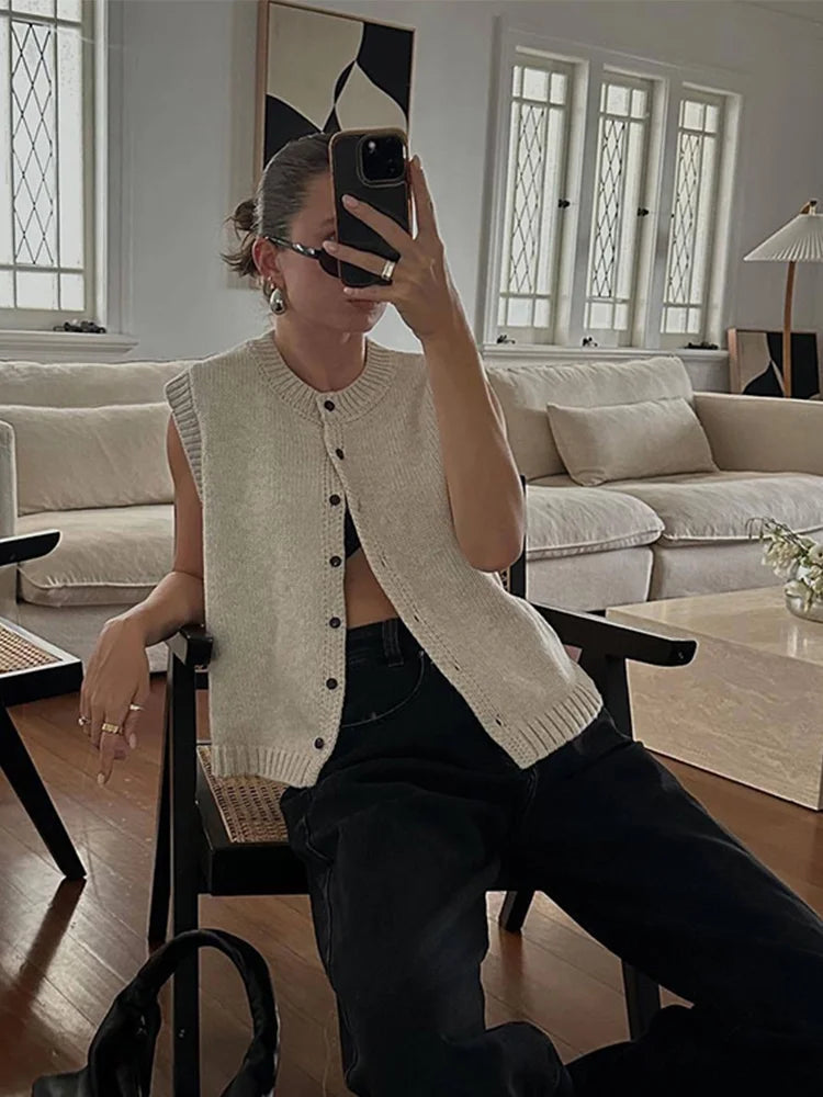 Sabina - Women's Relaxed Cardigan with a Knitted Finish - photo 8
