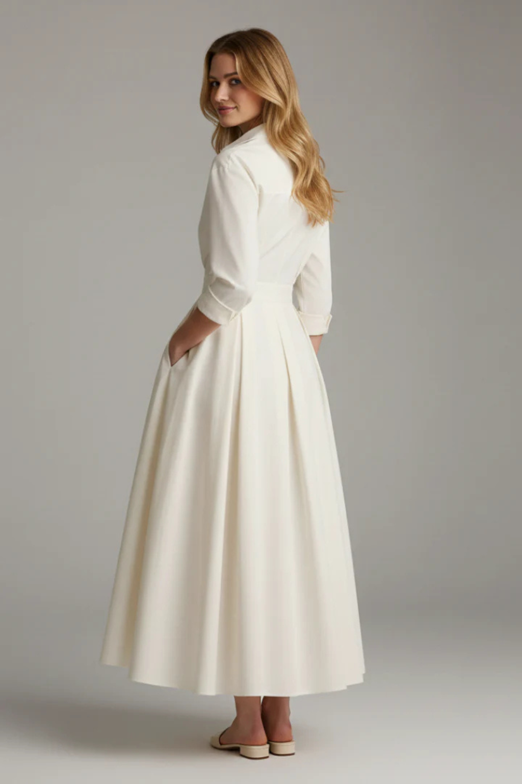 Courtney - Women's Fitted Maxi Dress with Buttons