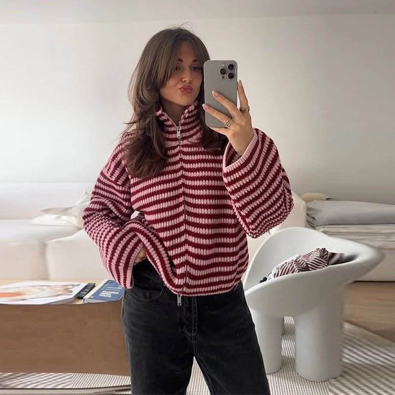 Sibyl - Women's Knitted Jumper with Zip Front