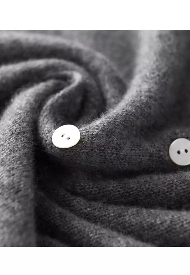 Women's Soft Cashmere Cardigan with Buttons for Autumn - photo 7