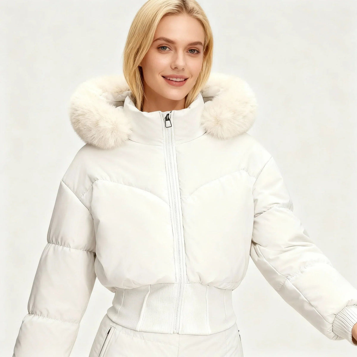 Iris - Women's short winter puffer jacket with removable hood - photo 2