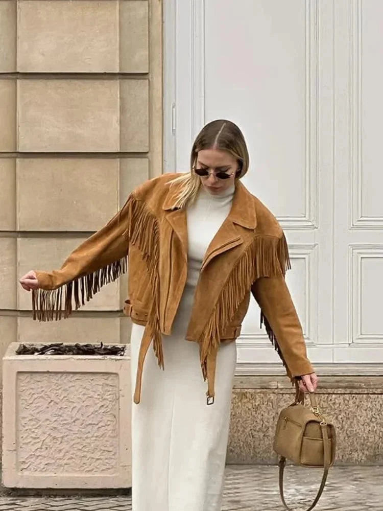 Ingrid - Women's brown suede fringed jacket - photo 3