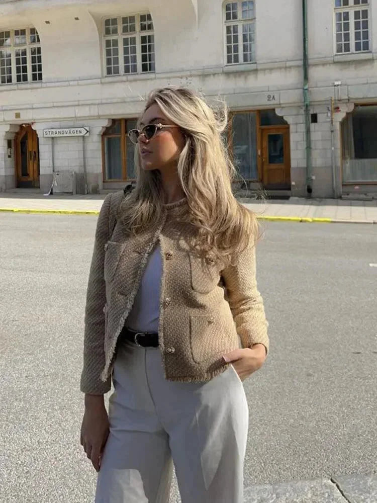 Eleanor - Jachetă bej din tweed cu nasturi eleganți, pentru femei