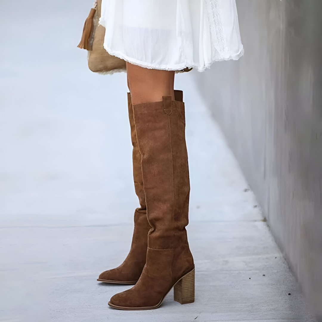 Vivienne - Women's Boots with Pointed Toe - photo 9