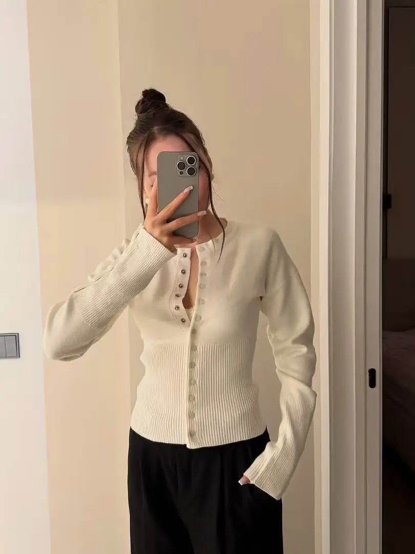 Winsome - Women's Slim-Fit Cardigan with Button Front in White