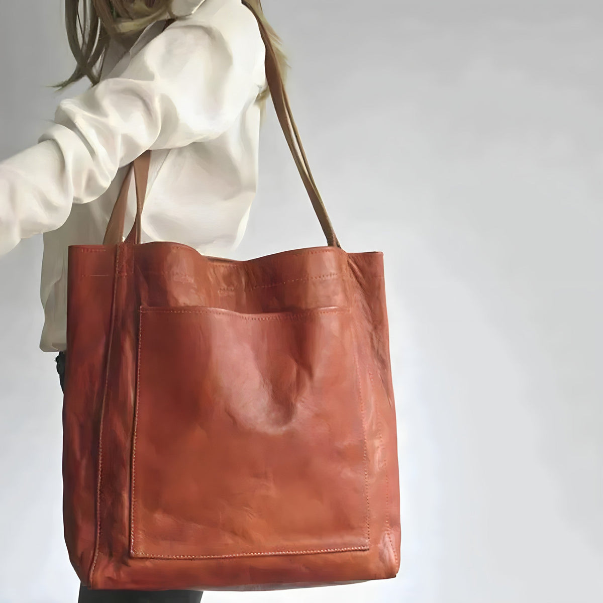 Women's Layla - Vegan Leather Handbag – view 2