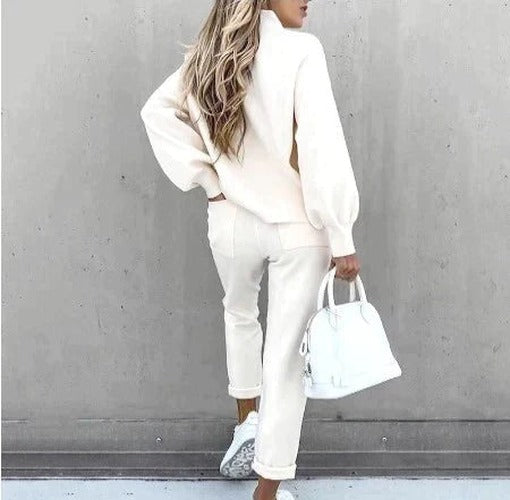 Women's Two-Piece Loungewear Set for Autumn Days - photo 5