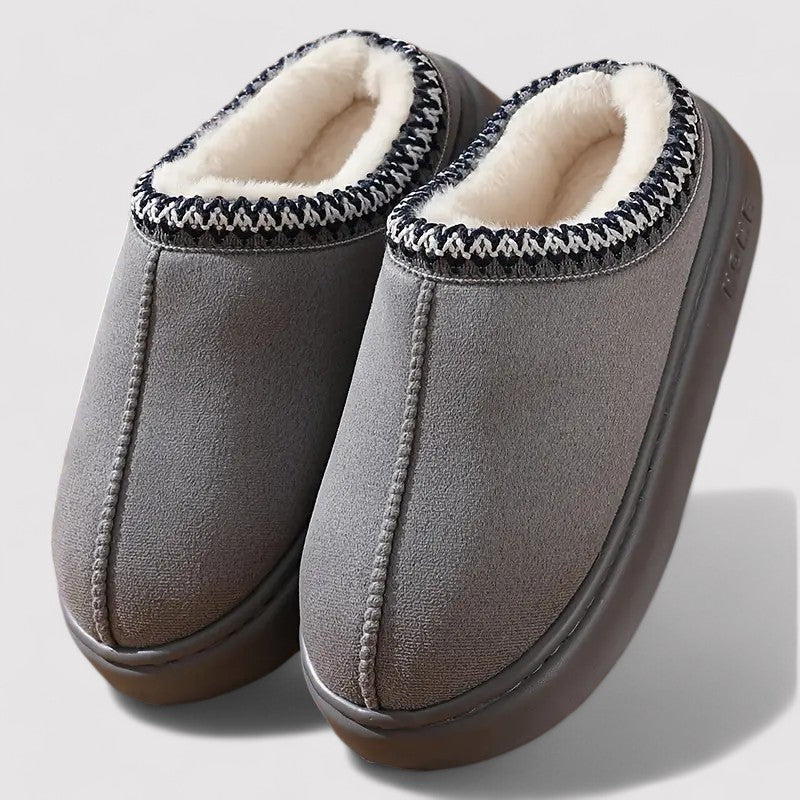 Women's Warm Lined Slippers with Non Slip Sole - photo 1