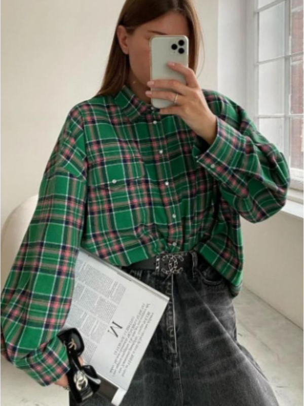 Chiara - Women's Oversized Plaid Shirt with Button Front