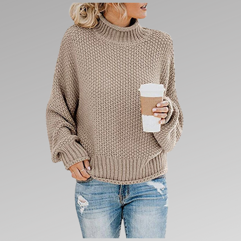 Maglione lavorato a maglia da donna: comodo e senza tempo