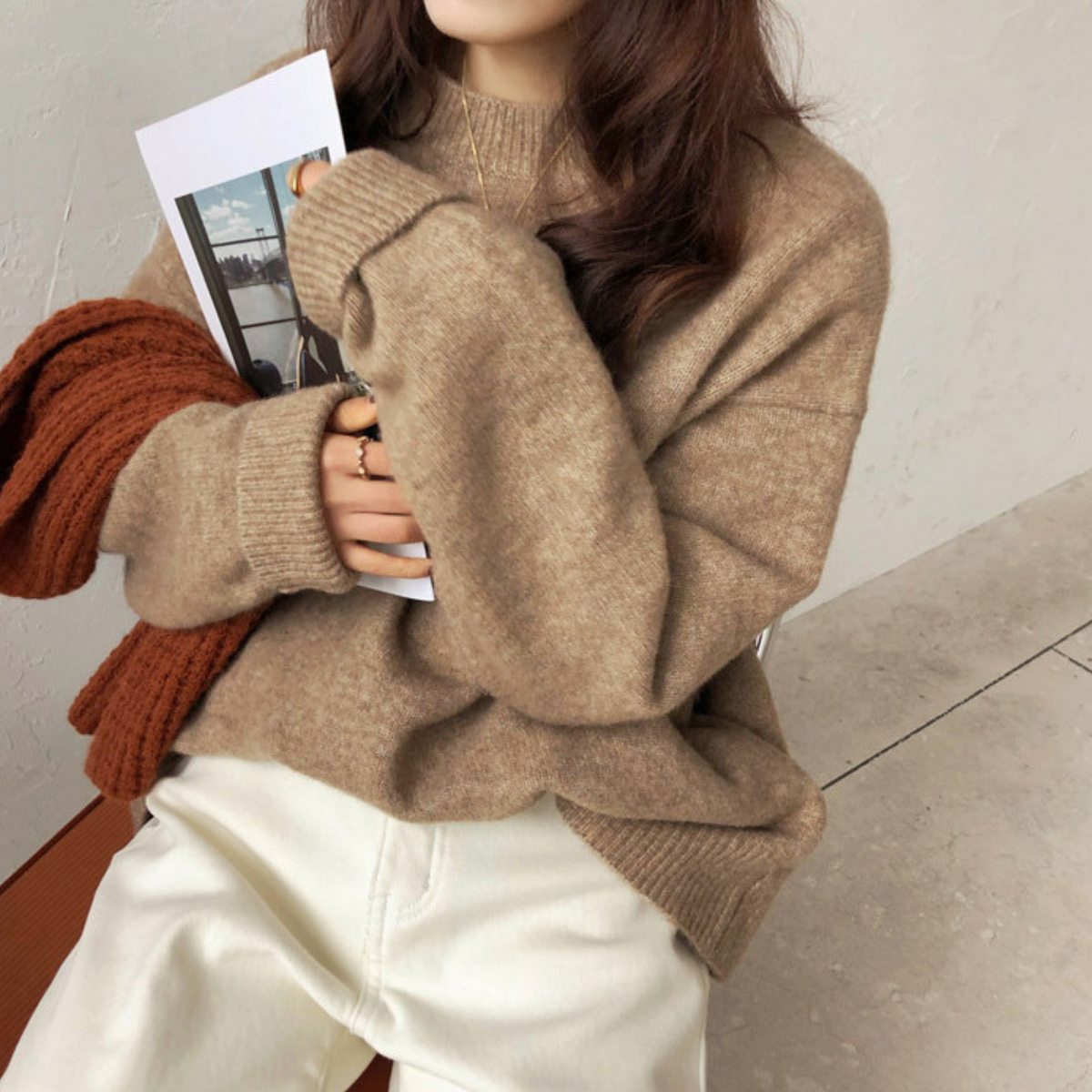 Nieve - Women's Relaxed Knit Jumper with Round Neck