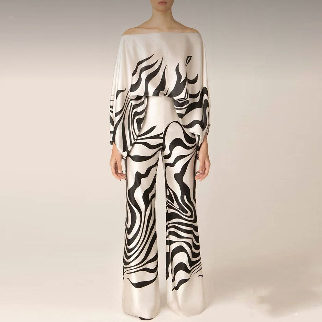 Women's Wavy Print Batwing Top and Wide Leg Set - photo 1