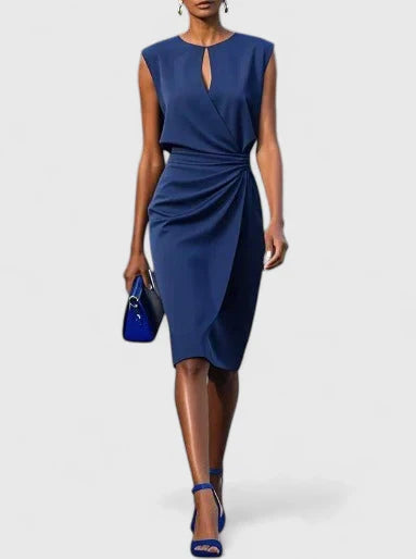 Rochie de cocktail midi croită pentru damă