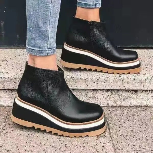 Anthea - Women's Ankle Boots with Platform Sole and Side Zip - photo 3