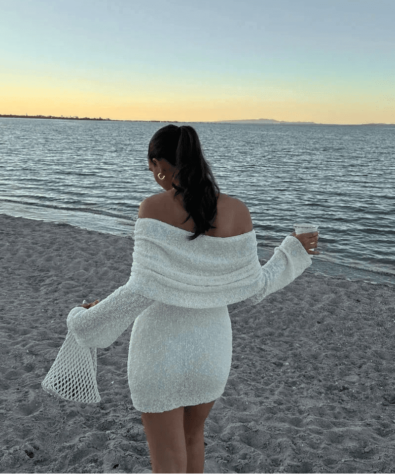 Apolline - Women's Knitted Mini Dress with Off-Shoulder Neckline - photo 3