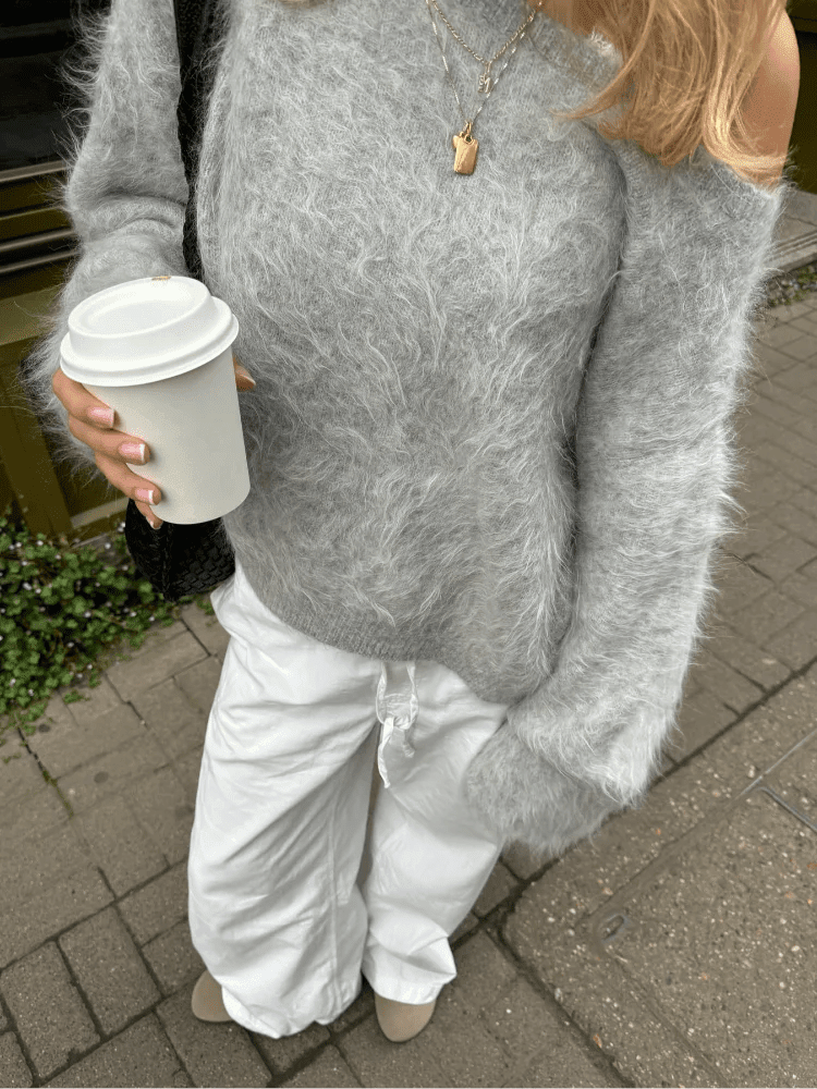 Astrid - Women's Knitted Jumper with Off-Shoulder Neckline - photo 3