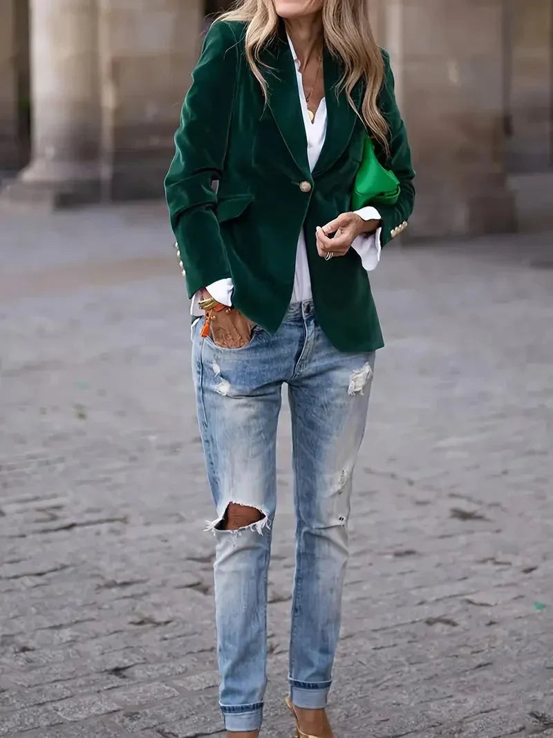 Holly - Women's fitted velvet blazer with modern decorative buttons - photo 14