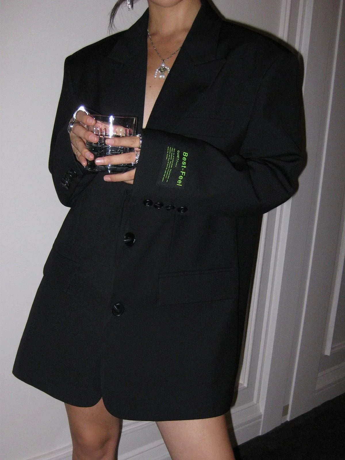 Queenie - Oversized women's blazer with buttons - photo 2