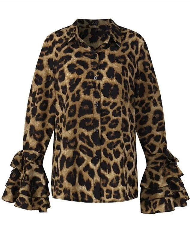 Carolina - Chic women's blouse with modern ruffled sleeves - photo 5
