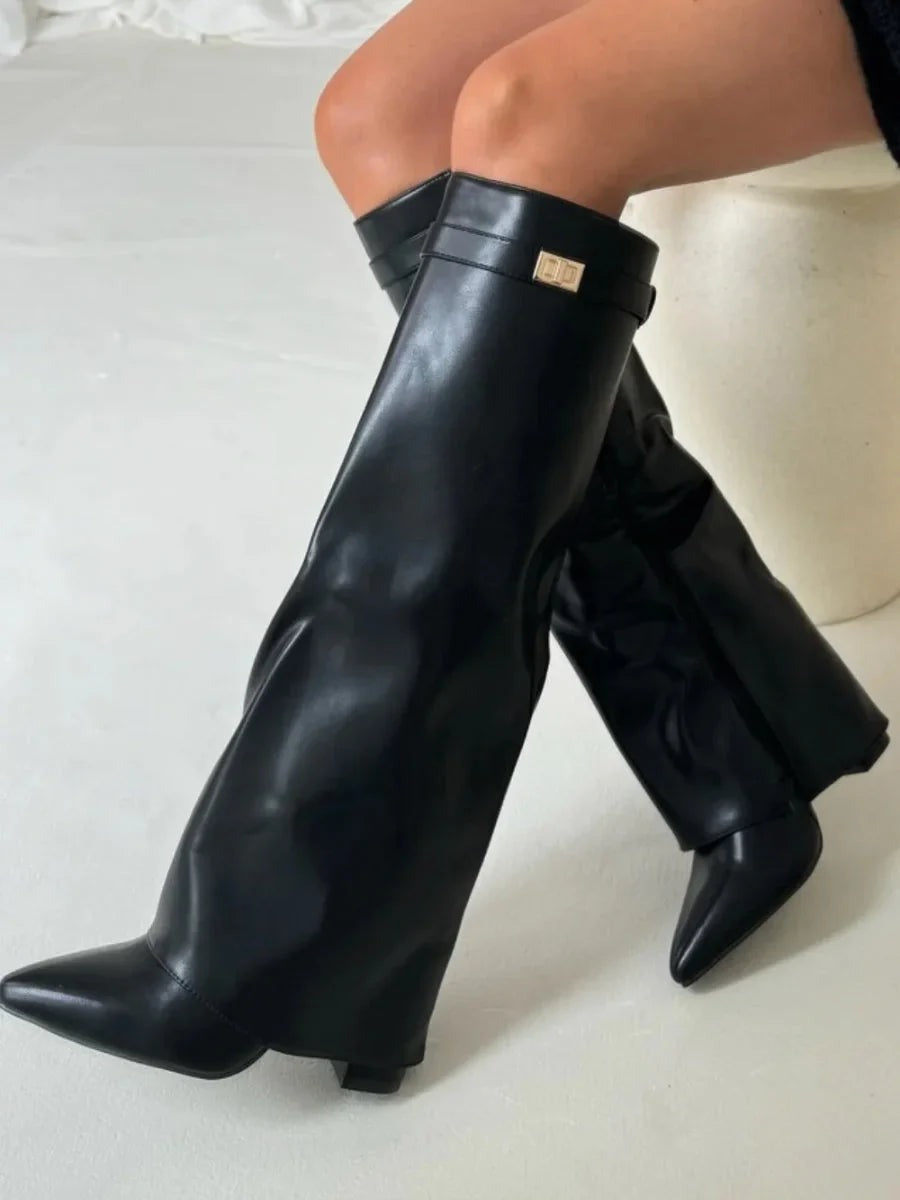 Women's suede boots with metallic details - photo 4