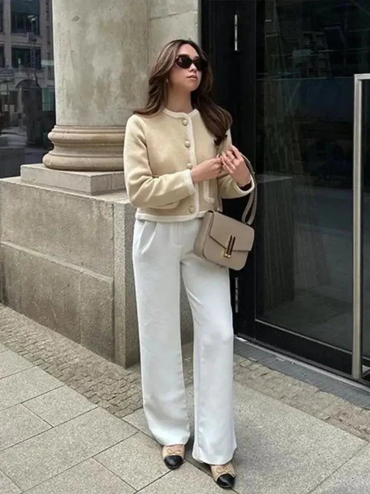 Brittany - Women's Knitted Jacket with Button Front - photo 4