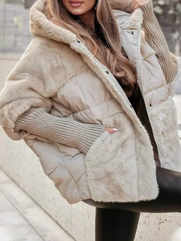 Women's Quilted Winter Cape with Hood and Faux Fur Collar - photo 3