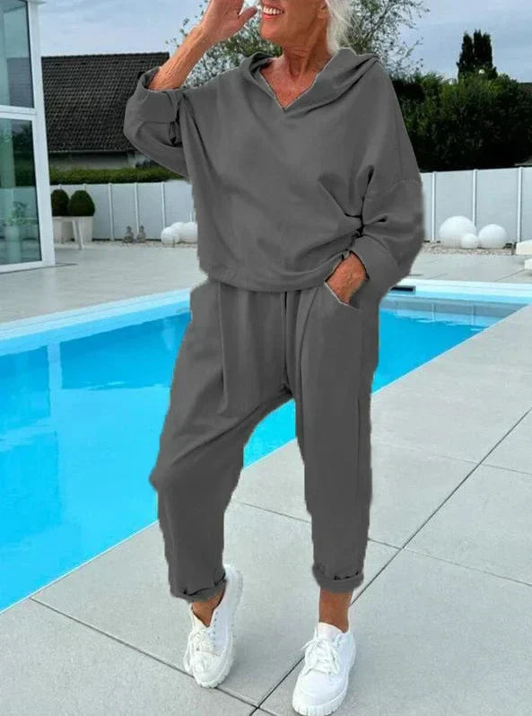 Chloe - Women's Hooded Sweatshirt and Trouser Set - photo 5
