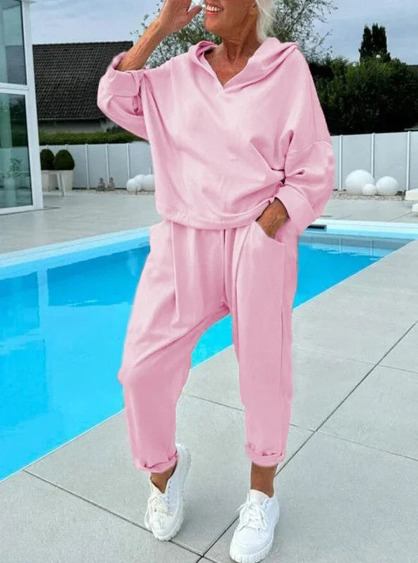 Chloe - Women's Hooded Sweatshirt and Trouser Set - photo 7