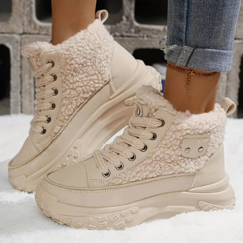 Cleo - Women's Cozy Lined Boots with Chunky Platform Sole - photo 1
