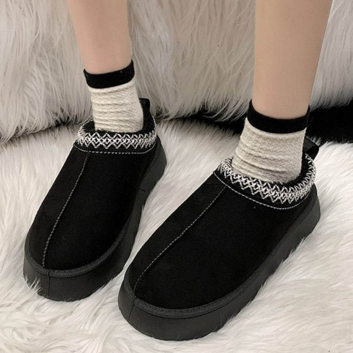 Cornelia - Women's Platform Slippers with Embroidered Trim - photo 6