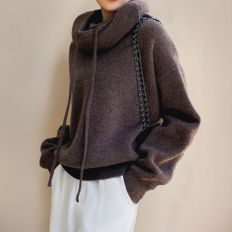 Maglione lavorato a maglia da donna