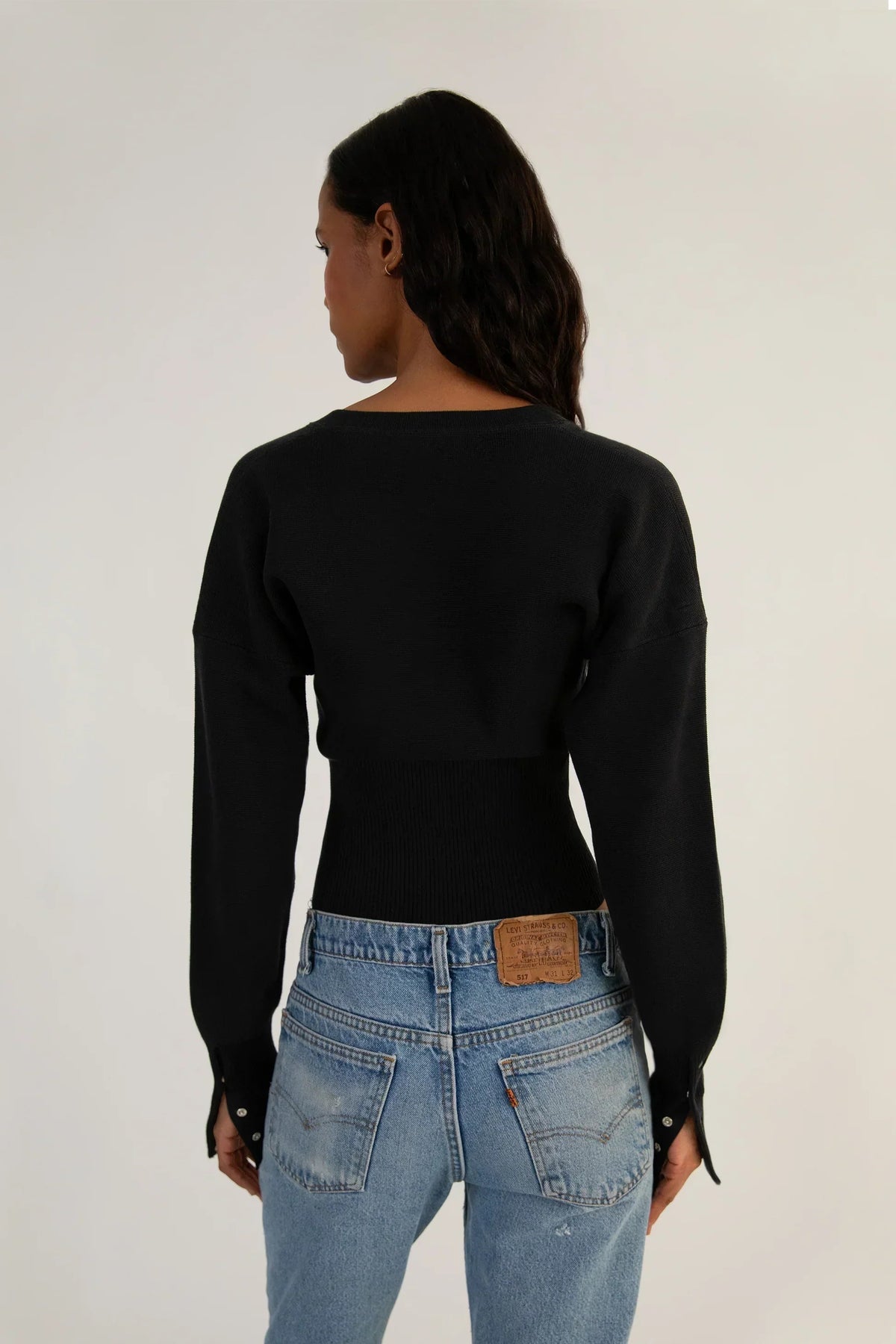 Elaine - Women's Knitted Cardigan with Button Front and Long Sleeves - photo 8