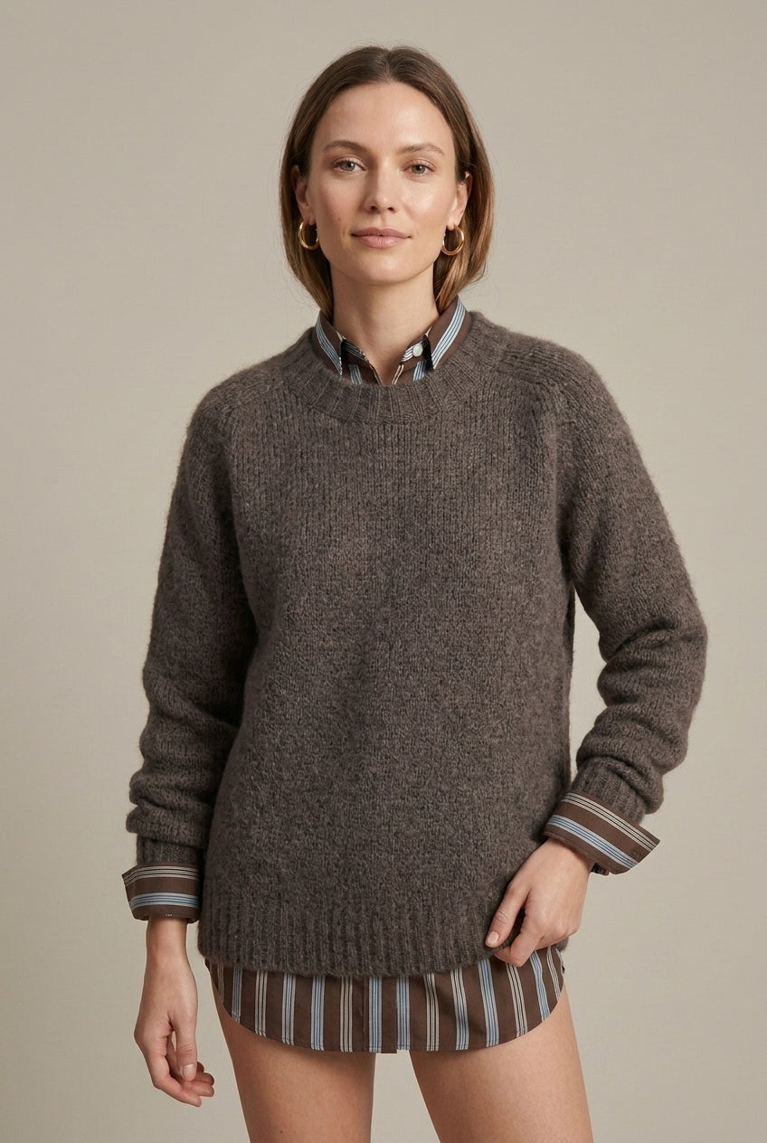 Elena - Women's Ribbed Jumper with V-Neck - photo 2