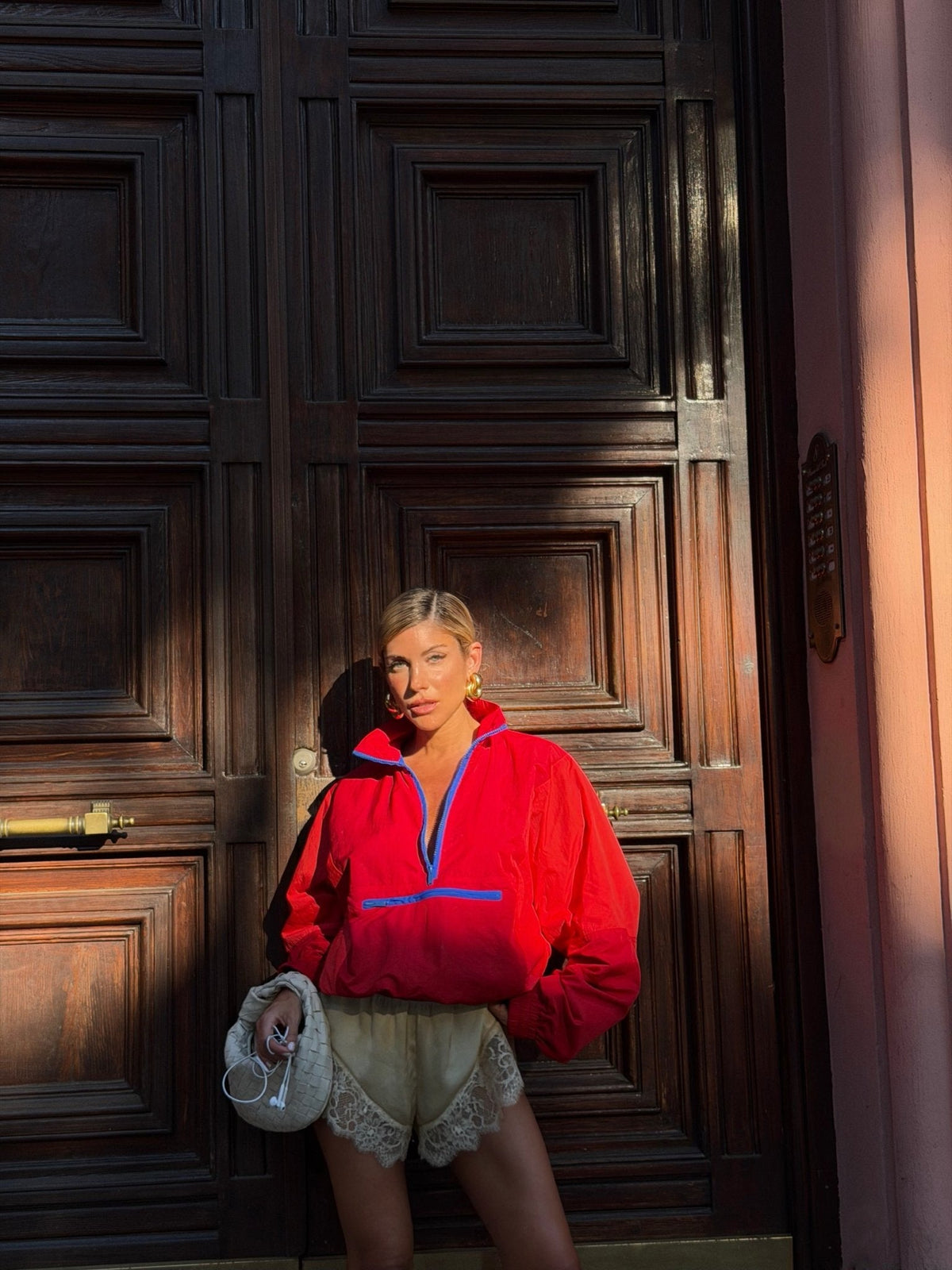 Enid - Women's Windbreaker with Colour Block and Hood - photo 9