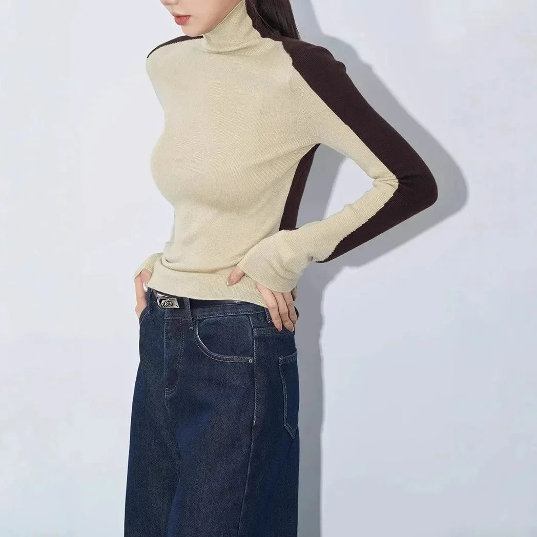 Evangeline - Women's Blouse with Colour Blocking and Roll Neck - photo 4